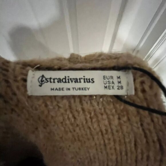 Stradivarius Chunky Cable Knit Biscoff Brown Beige Button Up Sweater Medium - Picture 2 of 3